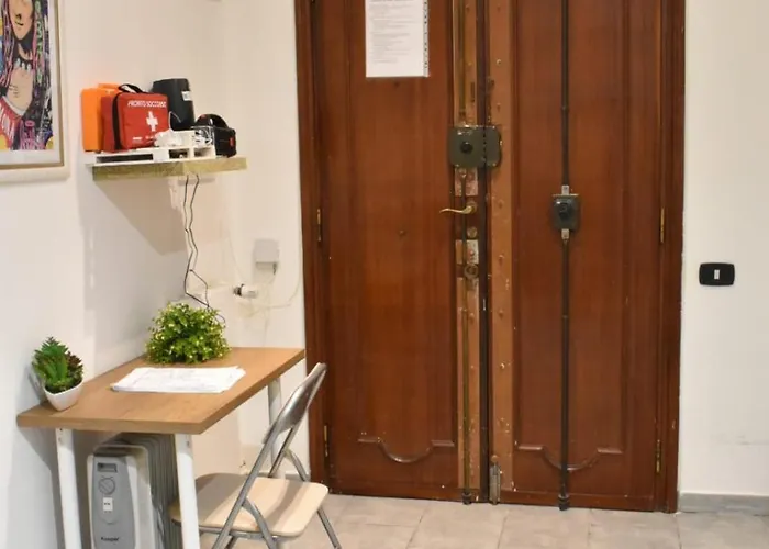 Banksy House In Intero Apartament